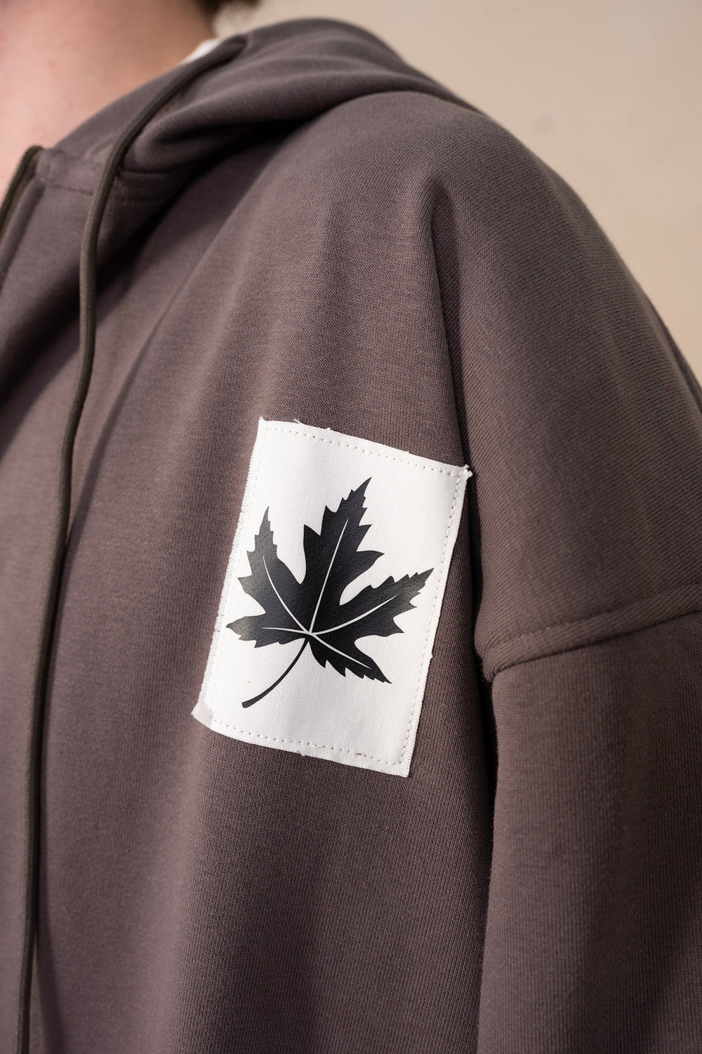 Zipline Dark Gull Grey Essential Hoodie
