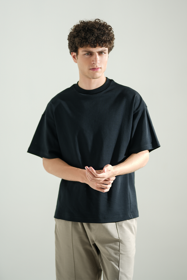 Structure Tee