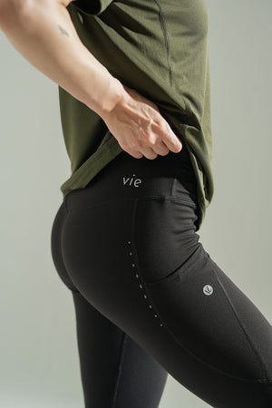 Stash Pocket Legging