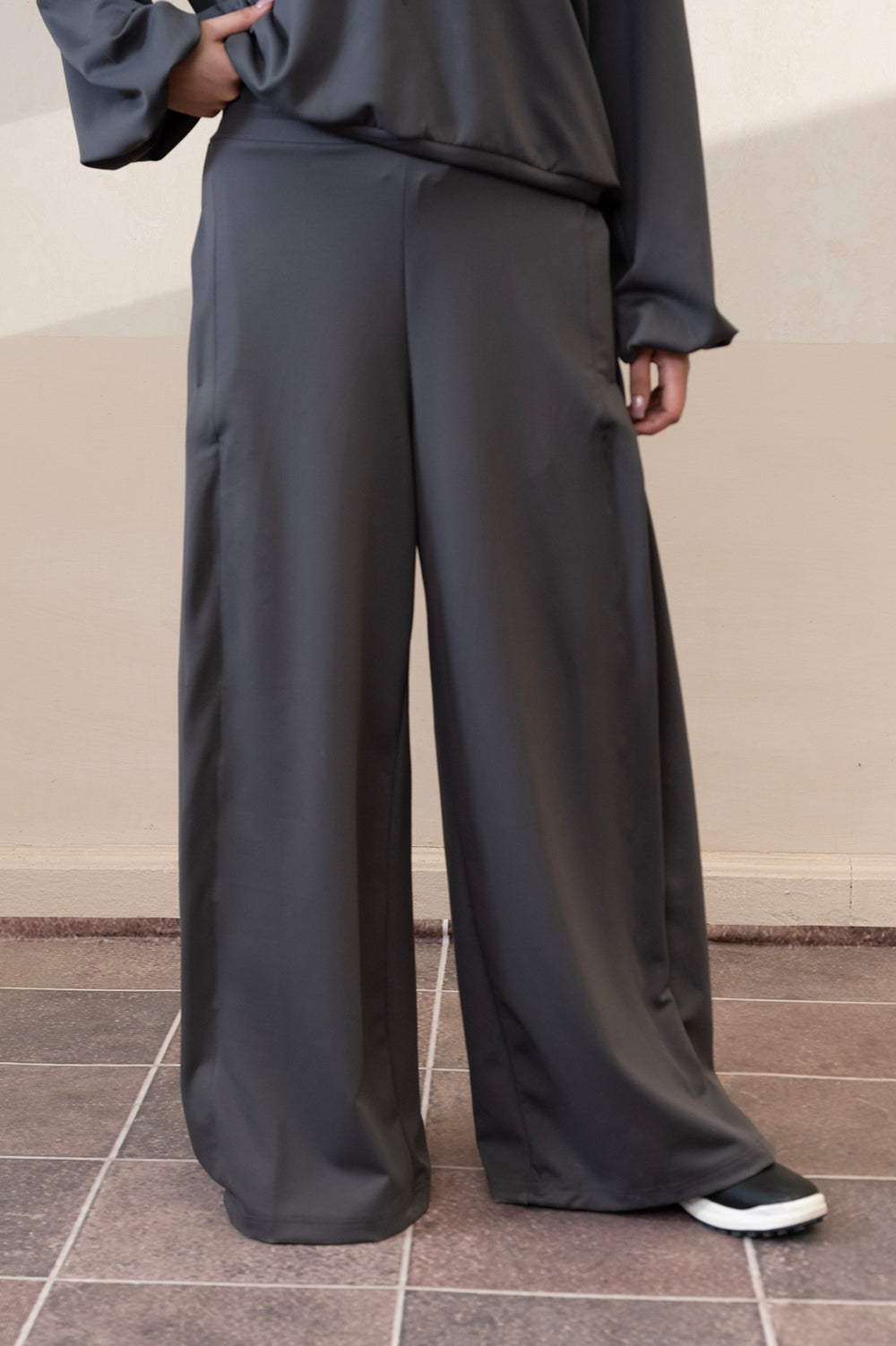 Slitline Wide-Leg Gray Pinstripe Trouser