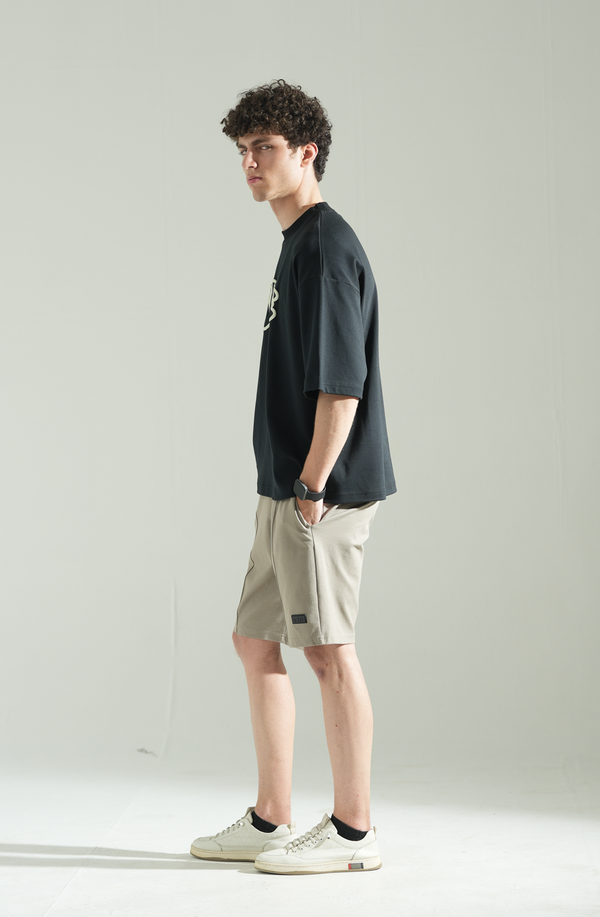 Studio Beige Short