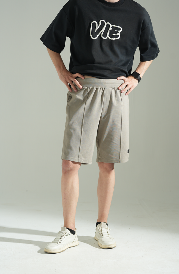 Studio Beige Short